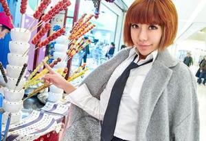 来来来，爱丝的新图包曝光过年回家的“特别节目”