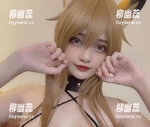 在黑色蕾丝中穿行，Azami的原图与更新一路更新！