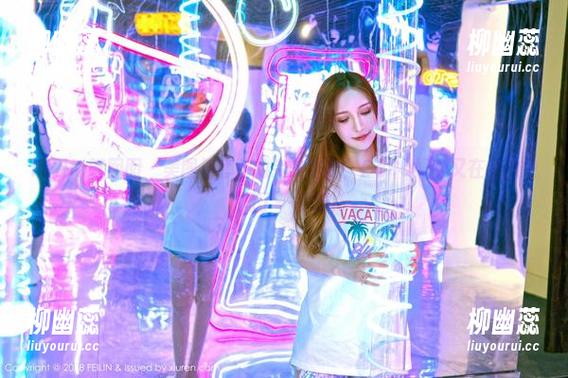 Feilin嗲囡囡 - 美图与套图的完美结合，PaPa妈咪又在优雅中撒了一波糖