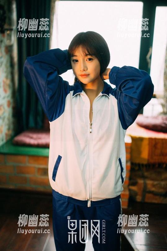 GIRLT果团网-little贝壳喵 GIRLT果团网 - 写真不只有美,little贝壳喵的套装里藏着满满的资源