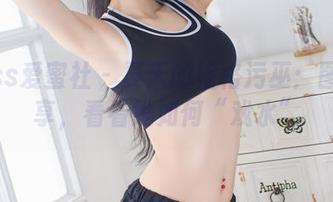 IMiss爱蜜社 - 夏天的格格污巫：图包分享，看看她如何“戏水”