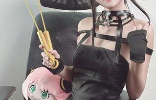 校服不止是穿搭，KuukoW一招cos确定吃的全是青春！