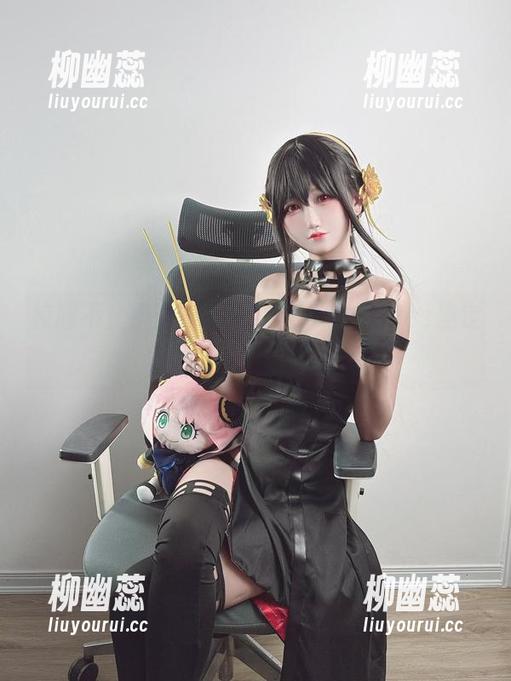 KuukoW 校服不止是穿搭,KuukoW一招cos确定吃的全是青春!