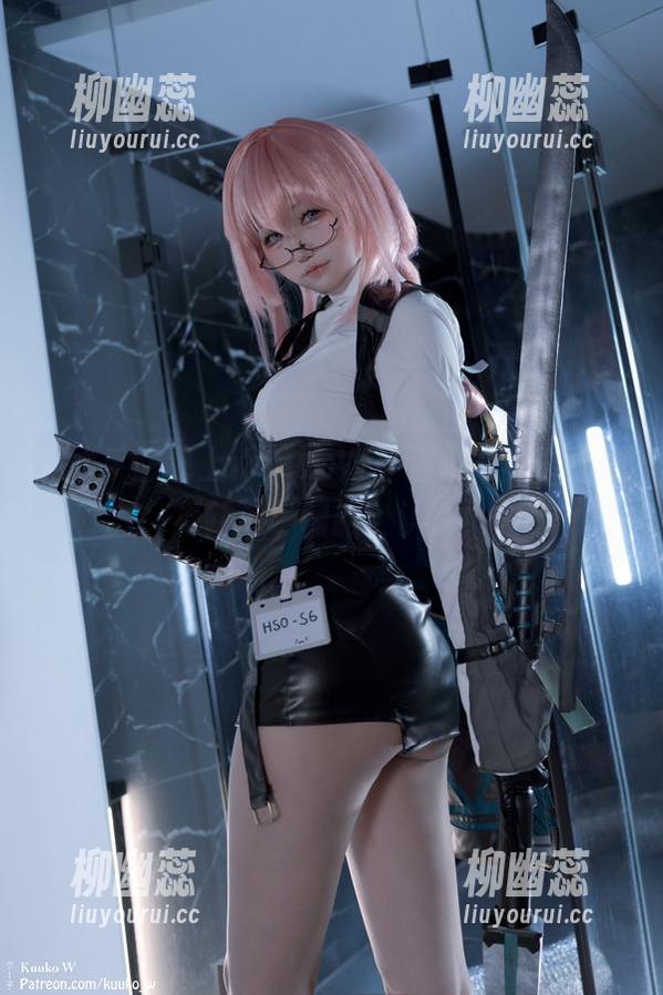 KuukoW 当水手服遇上KuukoW!这组写真,让你更新下‘制服’认知!
