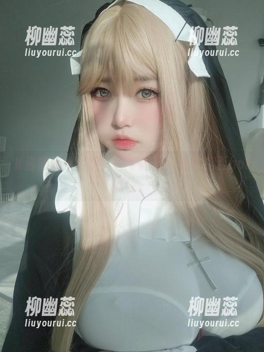 K酱的奶牛写真，一个原图，看你能否hold住。