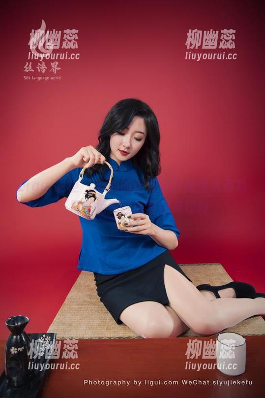 Ligui丽柜 - 心心的这波香丝美图太有戏，尽在免费区域等你来收割