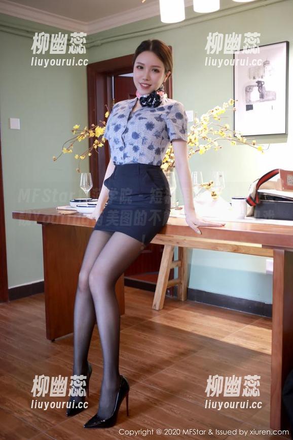 MFStar模范学院 - 短裤里的故事：兜豆靓Youlina与美图的不解之缘，人生如戏！