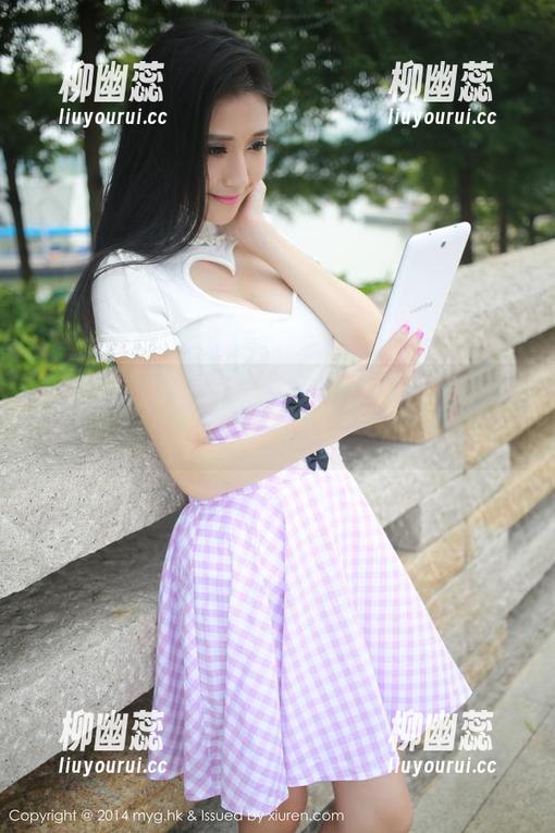 MyGirl美媛馆 - 伊小七MoMo的美脚，这组图包让我突然怀念那年的沙滩风！