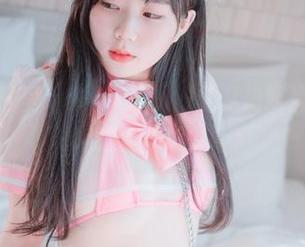 迷失在夏日里：MyuA(뮤아)的私拍照片怎能拍得这么松弛？
