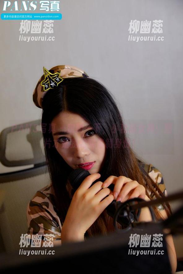 PANS写真 - 定制一下，小秋版女神：图片才是我的实名制身份！