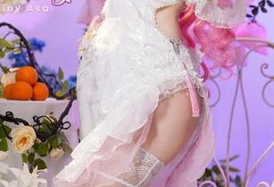 Tiny Asa新照来袭,HelmxAnis的美图让人想私藏!