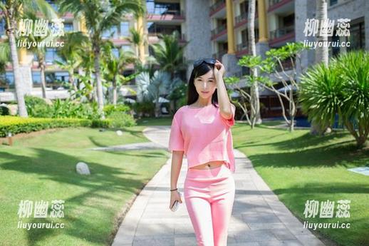 TuiGirl推女郎-林萌萌 TuiGirl推女郎 - 毛衣写真集:林萌萌带你开启毛衣的华丽冒险,别忘了提前下载!
