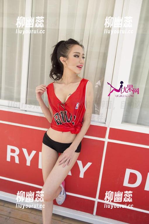UGirls尤果网-田梓茵 UGirls尤果网 - 有图包的田梓茵,自拍这事她总能玩出新花样。