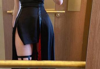 不只是修女的规矩，Vinnegal用COS颠覆你的审美expectations！