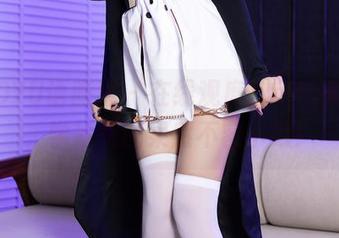 XIAOYU语画界 - 在线观摩Emily顾奈奈，学妹美图果然不容小觑！