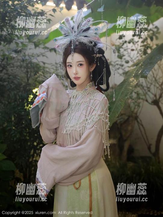 Xiuren秀人网-奈汐酱nice Xiuren秀人网 - 奈汐酱nice的美腿图包已经上线,那种优雅之气息必须要让大家都见识一下!