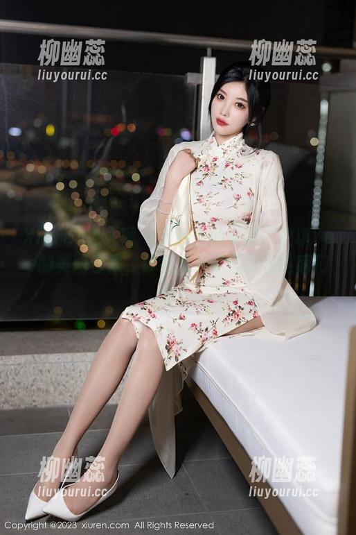 Xiuren秀人网-安琪Yee Xiuren秀人网 - 天台上的女神:安琪Yee的美图合集,你会发现幸福就在这扇门后!
