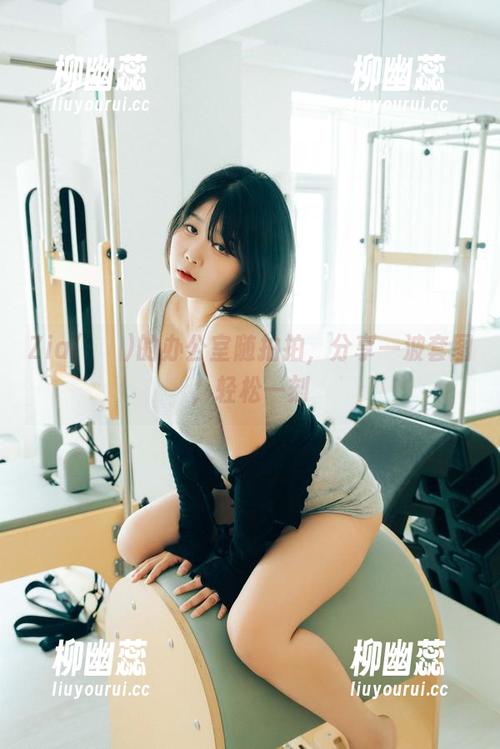 Zia(지아)的办公室随拍拍，分享一波套图，轻松一刻