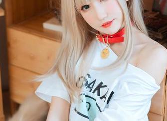 别眨眼！coser衣衣的X·Alter美图写真可能会逗乐你