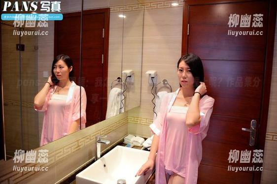 pans-宁宁 pans - 宁宁眼镜:我怎么就没把这副眼镜给撞上呢?作品集分享一次性满足你的好奇!