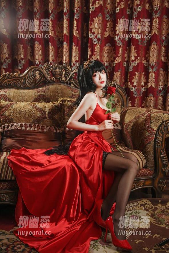 一米八的大梨子 万圣节气氛中,一米八的大梨子的私房美图,偷偷告诉你我会变成什么