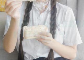 在不呆猫的镜头下，兔子女友的照片竟然吐出了奇怪的香气？