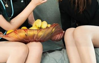 丽柜 - 文欣的礼服套图又来一波更新，难道她在悄悄练成穿衣大师了？