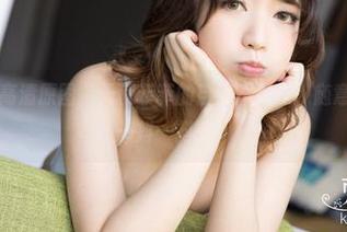 克拉女神 - 高清原图，天使菲菲的自然不做作，随意的姿态让我一抖一抖的！