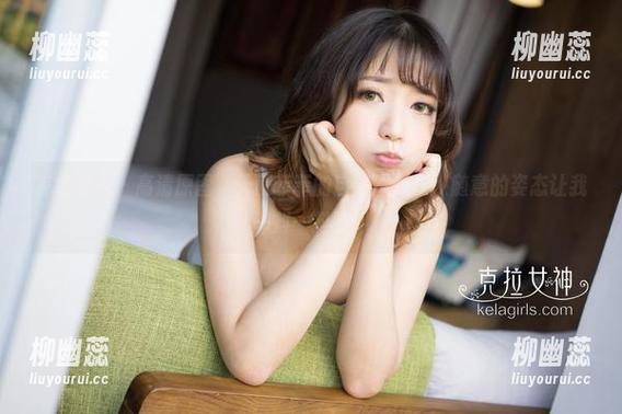 克拉女神-菲菲 克拉女神 - 高清原图,天使菲菲的自然不做作,随意的姿态让我一抖一抖的!