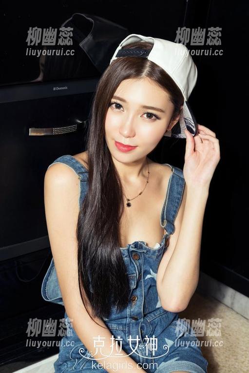 克拉女神 - 看雅楠的裤里丝作品，我的天，快下载，别被别人抢先了！