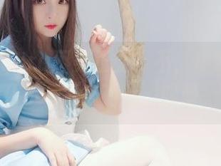 古川kagura不务正业？不，是在把可爱和女仆cos玩得飞起，哎呀，累心