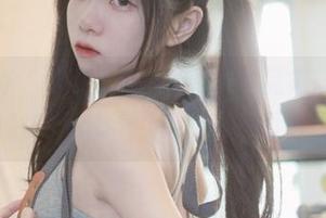 最新出炉，可可小白兔的浴衣作品集，一堆情绪在那儿打转，果真妙不可言。