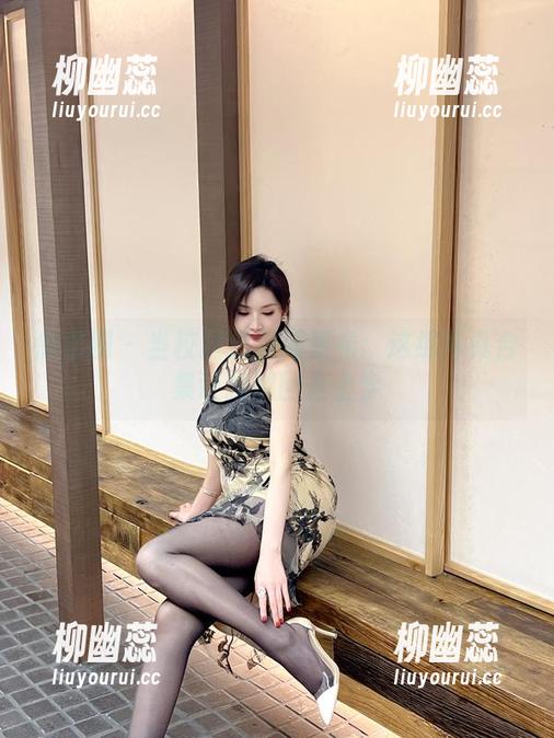 周妍希 微密圈 - 当校园遇见周妍希:这组写真合集让我想回去上学