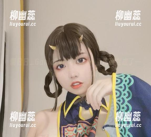 啊日日_Ganlory的小红帽：当拍照变成了一场猎人与被猎的游戏
