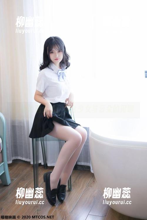 喵糖映画全集：天台少女与云朵的闲聊