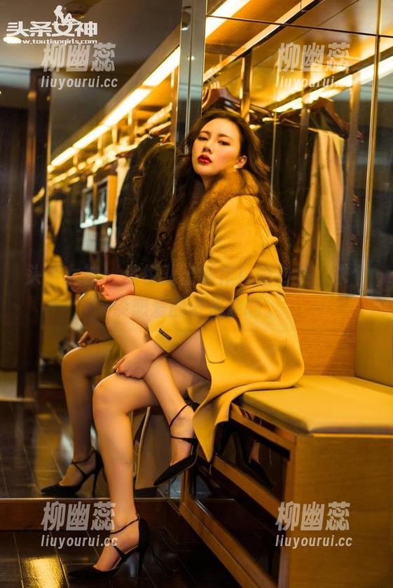 头条女神 - 信悦儿出新作！婚纱照，求个谈恋爱的好机会啊。