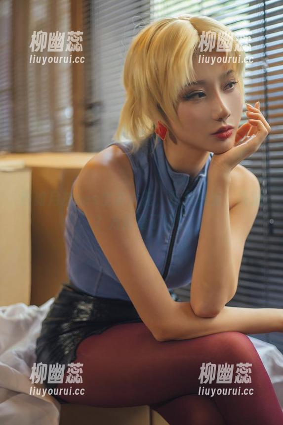 如月灰 当如月灰cos宝多六花,我只想说:高清?方向错了吧!