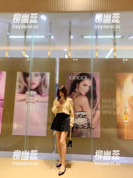 微密圈 - 穿上护士服的小仙女ELaine，鲜明的无圣光套图，难以从心中抹去的印记。