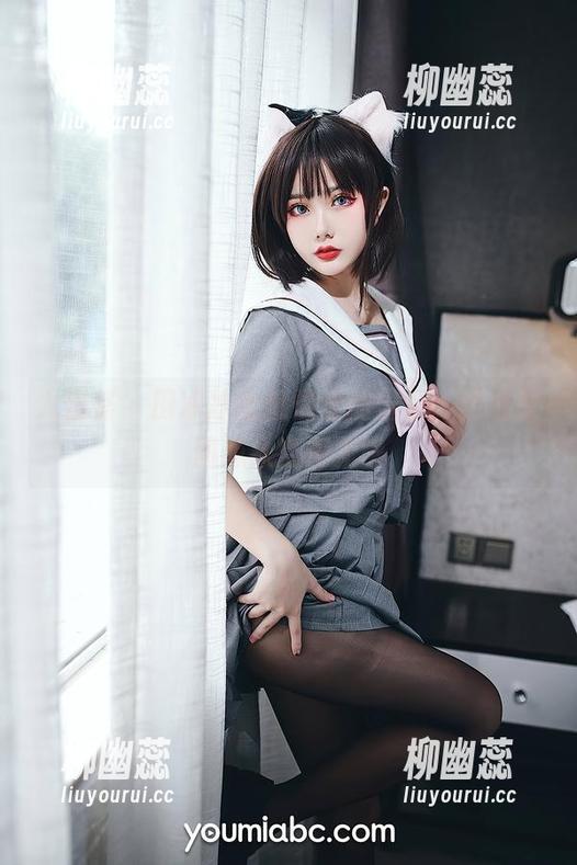 尤蜜荟 - 田冰冰暗藏情绪的告解，精选原图想象空间无限