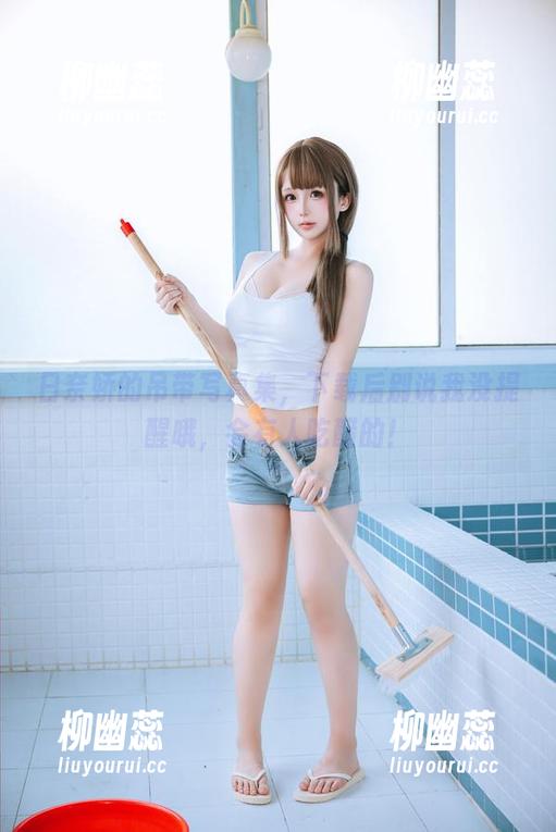 日奈娇 日奈娇的吊带写真集,下载后别说我没提醒哦,会有人吃醋的!