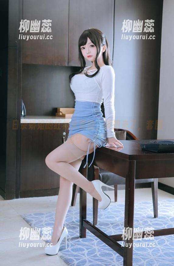 日奈娇 日奈娇姐的红裙大冒险,美图来了,套图别错过哦!