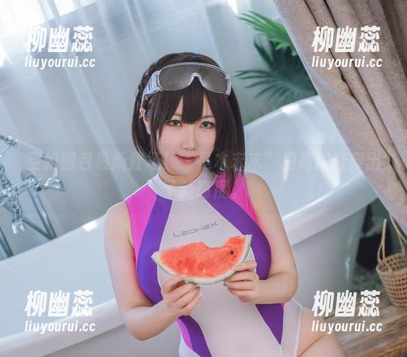 是本末末 空姐图包最新登场!“是本末末”把高跟鞋穿出了新高度。