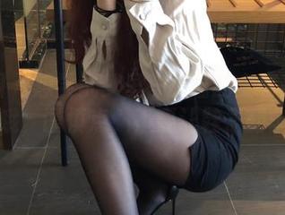 微密圈 - 想尝试梦里一只喵的全套高跟鞋？哦，谨慎点，不要让鞋子翻车！
