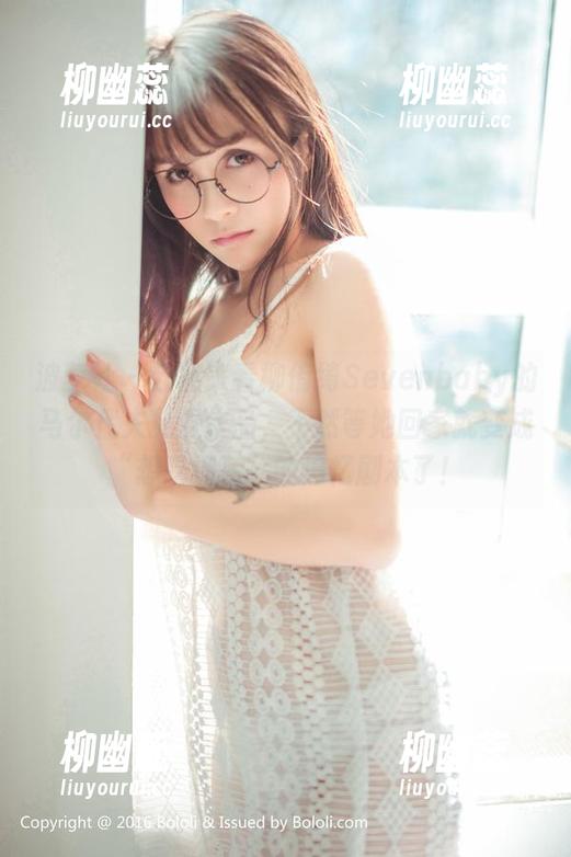 波萝社 - 赶紧来看柳侑绮Sevenbaby的马尔代夫免费作品，不然等她回家就变成“想吃榴莲”的追忆剧本了！