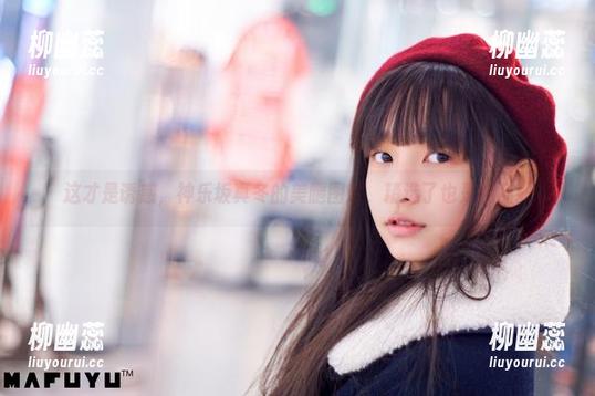 这才是诱惑，神乐坂真冬的美腿图片，精选了也是精品。