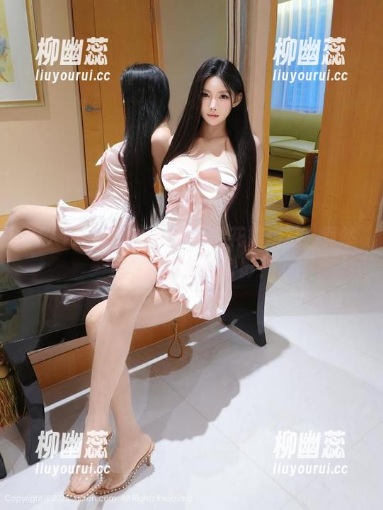 秀人网-娜露Selena 秀人网 - 娜露Selena的花嫁精选,竟然还有小白兔的身影?