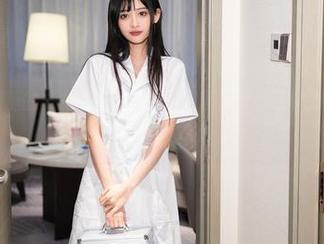 秀人网 - 糖糖的“女王”，看完这组图片，我还以为自己也得穿上皇冠了呢