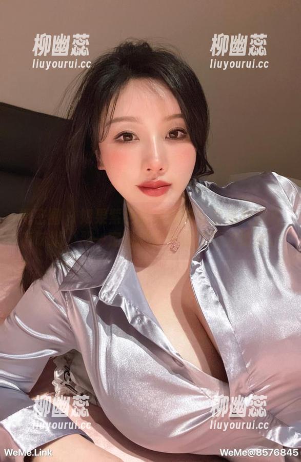 紫色哒豚豚 微密圈 - 如果紫色哒豚豚的可爱福利图片有味道,那一定是糖果和棉花糖的结合。