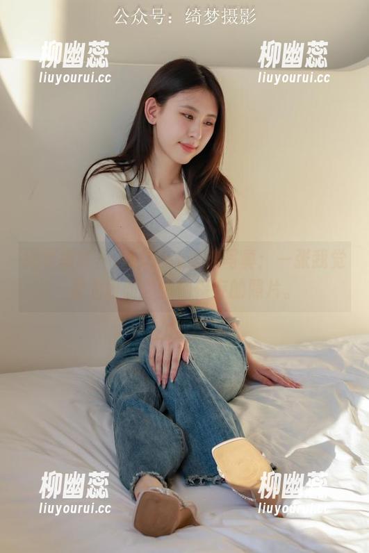 绮梦摄影 - Aubrey精选写真：一张我觉得太好而想悄悄保存的照片。