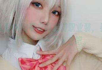 迷失人形QUQ带来的定制职业装，看这作品再思考一下人生吧。